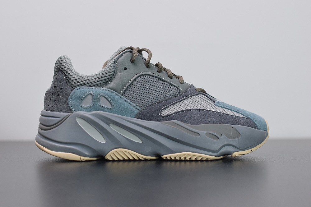 Yeezy Boost 700 Teal Blue