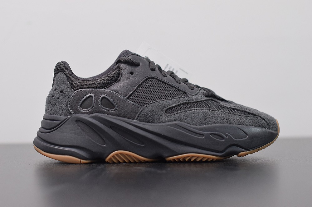 Yeezy Boost 700 Utility Black