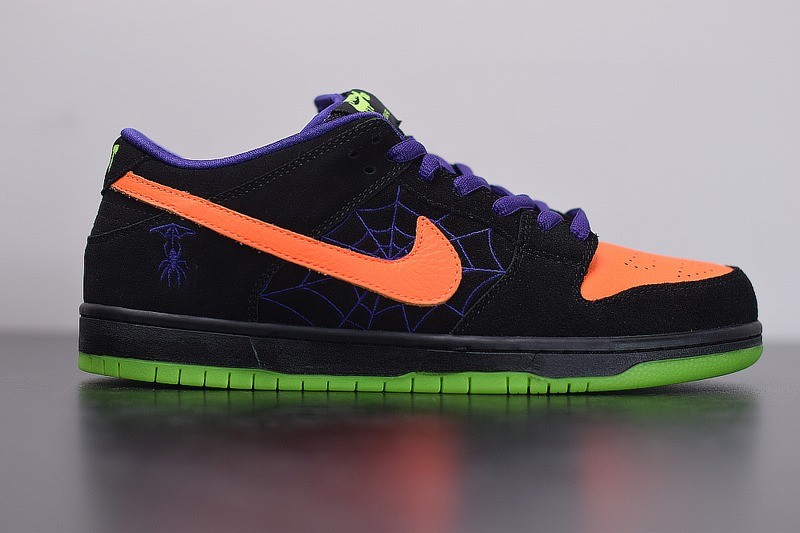 Nike SB Dunk Low Night of Mischief Halloween