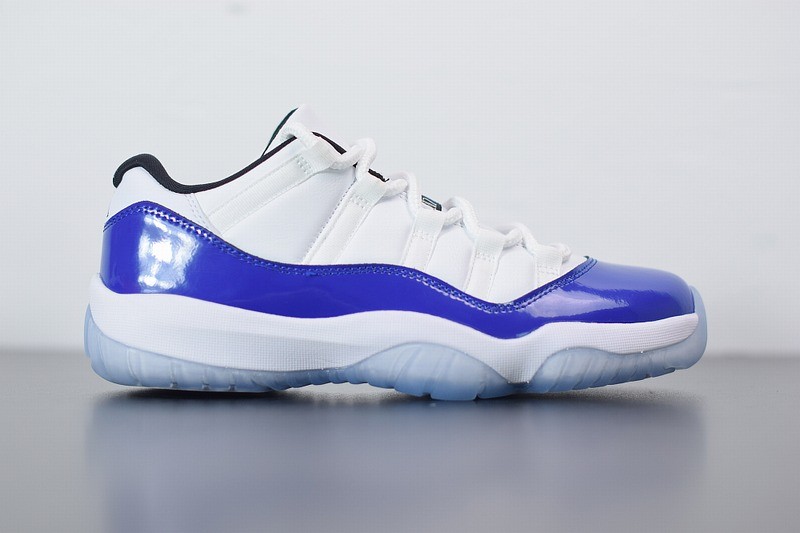 Jordan 11 Retro Low White Concord