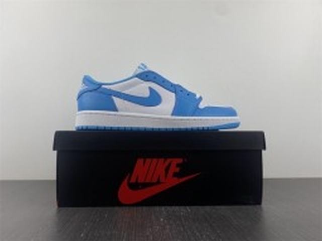  Jordan 1 Low SB UNC