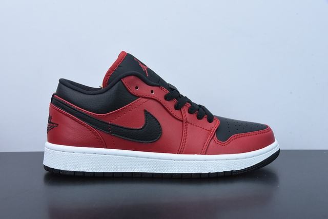 Jordan 1 Low Reverse Bred Pebbled Swoosh