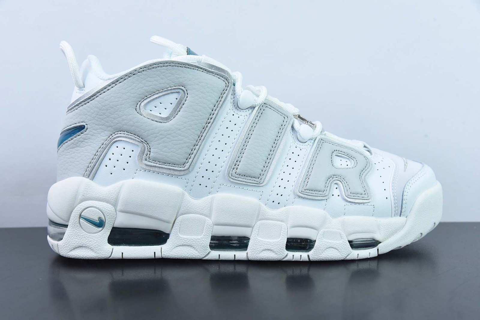 Nk Air More Uptempo