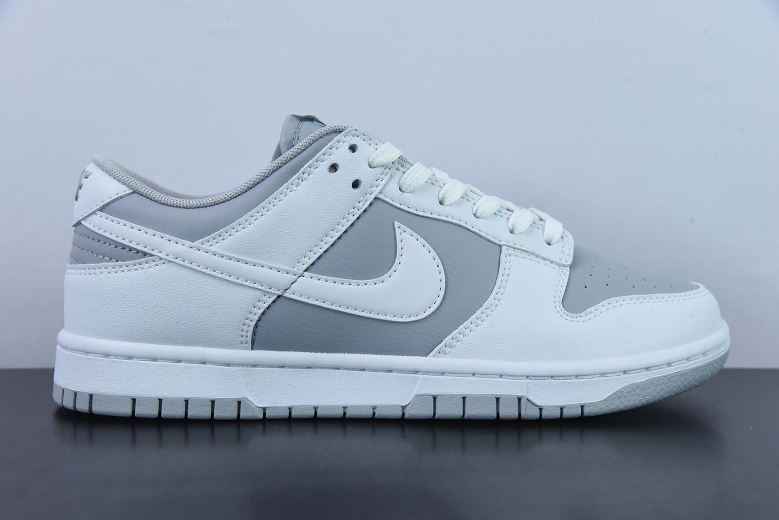  Nike Dunk Low Retro White Grey