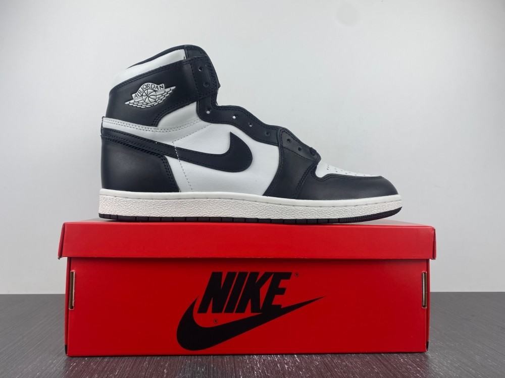  Air Jordan 1 High ’85 “Black White”