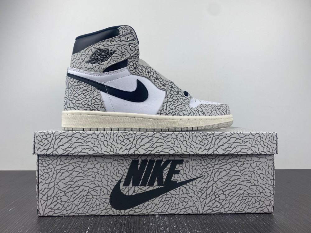  Jordan 1 Retro High OG White Cement