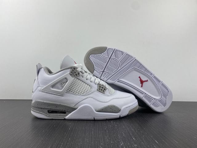 Air Jordan 4 Retro 