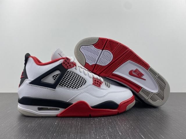 Air Jordan 4 “Fire Red