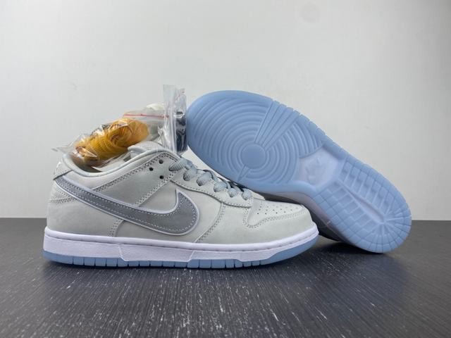 QY Batch  Concepts x Nike SB Dunk Low “White Lobster”