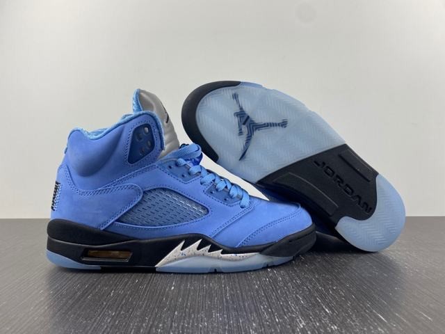 Jordan 5 Retro UNC