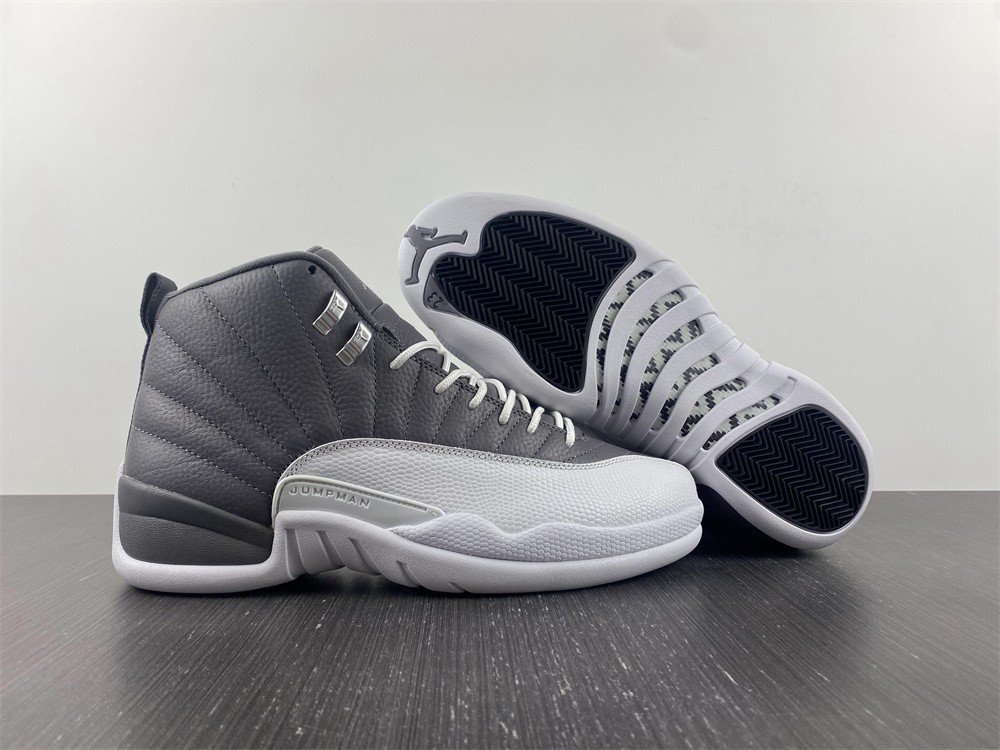  Air Jordan 12 