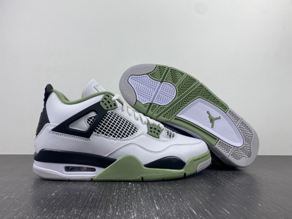 Air Jordan 4 WMNS “Seafoam”