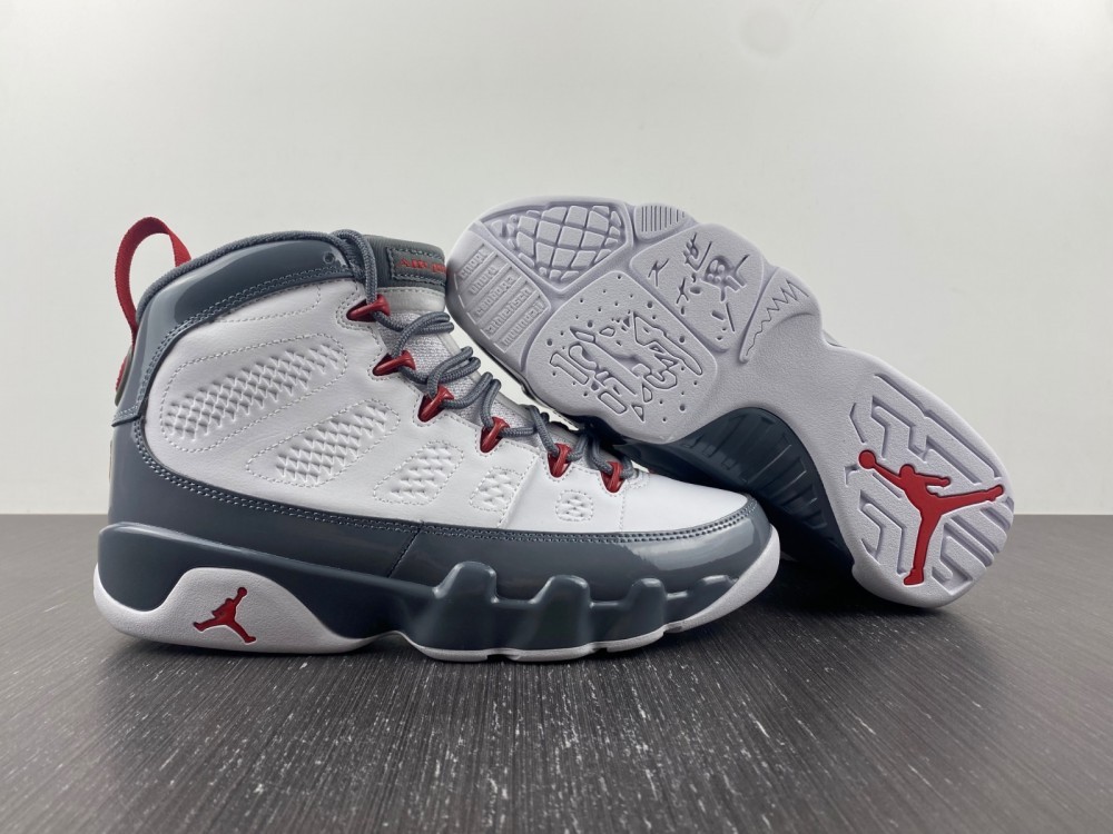 Air Jordan 9 